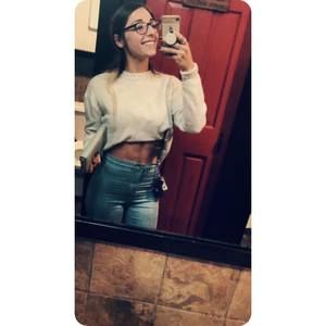 Meet your Posher, Ashle